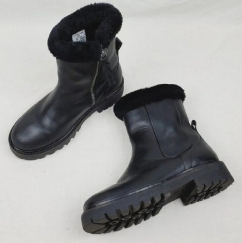 Zara fur top winter boots Size 34